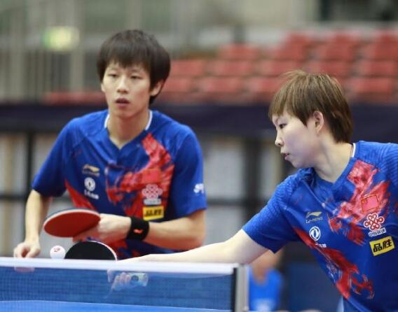 卡尔博尼的 卡尔博尼的