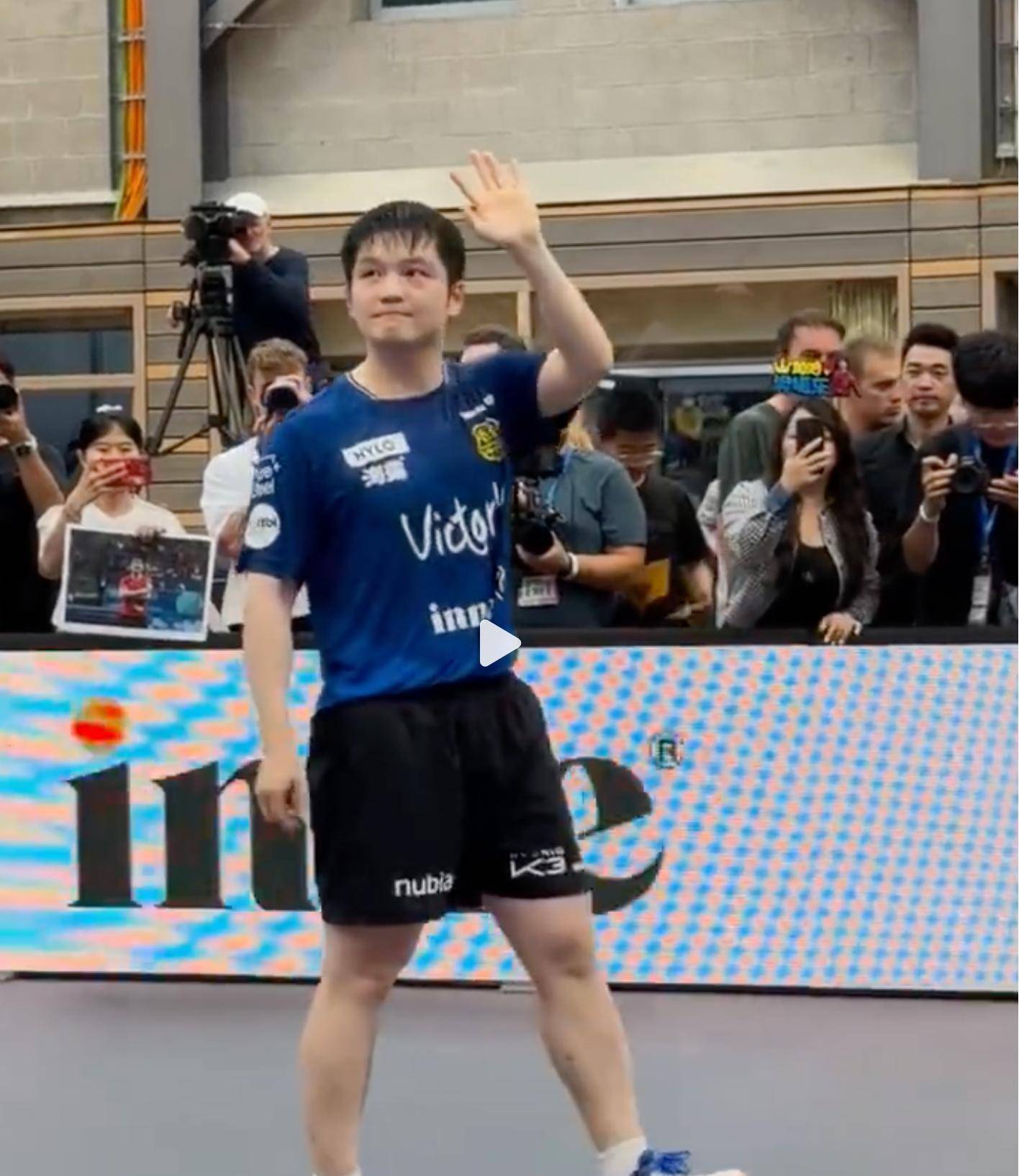 队争锋相对 队争锋相对